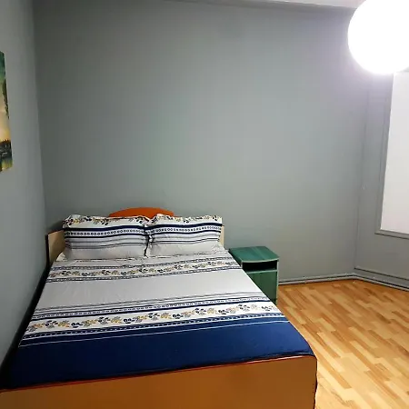 Alex Apartament Oda ve Kahvaltı Bükreş